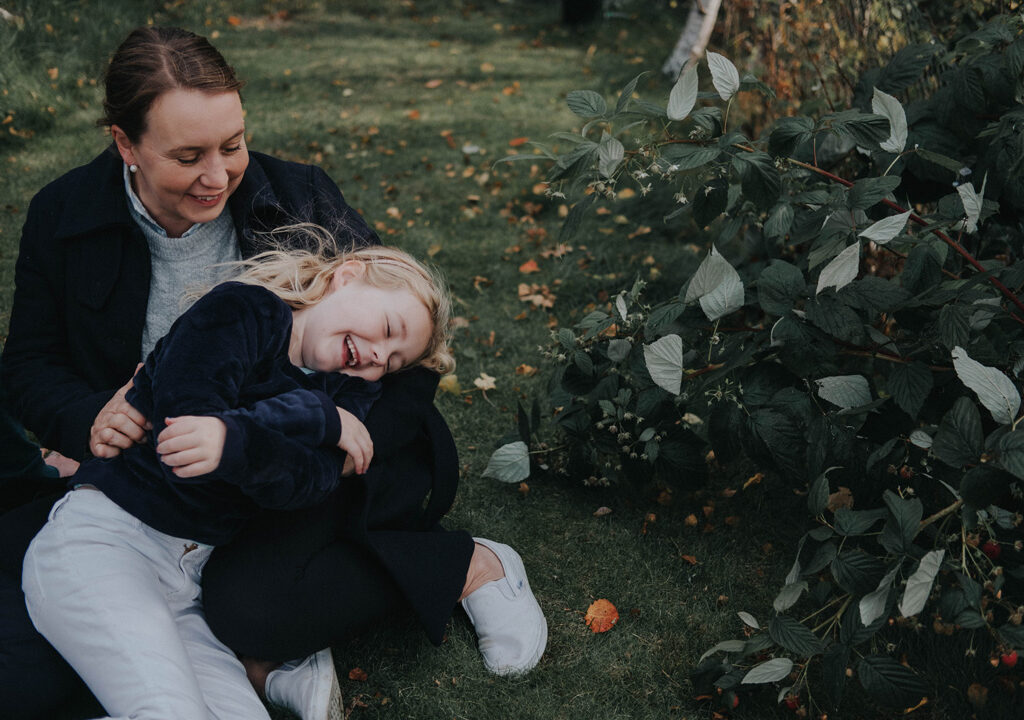 familjefotografering-fotografmissjeni-stockholm-morochdotter